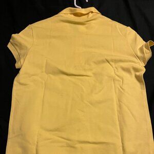 Lacoste Women's Regular Fit Supple Petit Pique Polo - Yellow